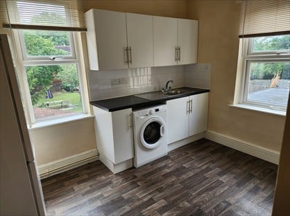 Studio Flat, Conduit Road, MK40