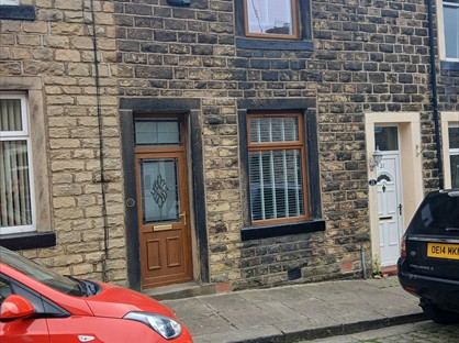 2 Bed Terraced House, Craven Street, BB8