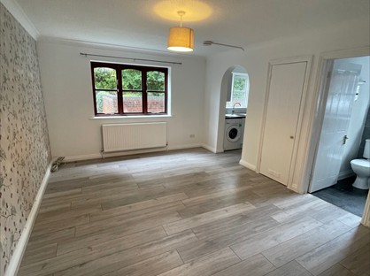 Studio Flat, The Cloisters, HP13