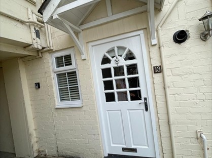 2 Bed Flat, Victoria Road, WR14