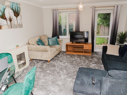 2 Bed Terraced House, Samuel Place, NN17