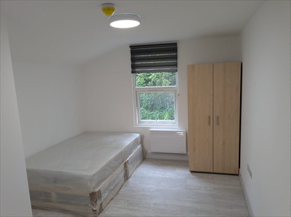 Studio Flat, Oak Grove, NW2