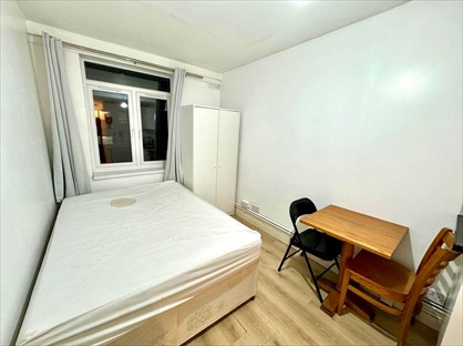 Studio Flat, Kember Street, N1