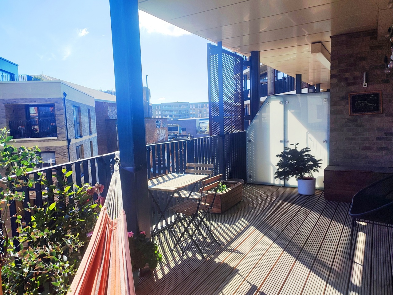 2 Bed Flat, Scena Way, SE5 photo 4