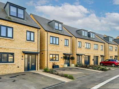 4 Bed Detached House, Claremont Drive, YO21