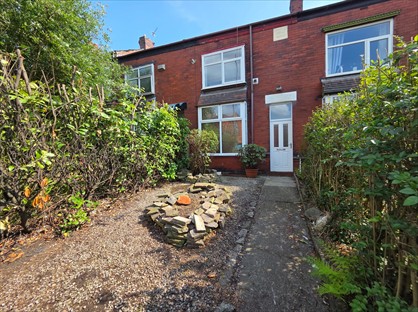 2 bed terraced house for rent in 2 Bed Terraced House, Bury Road, BL2