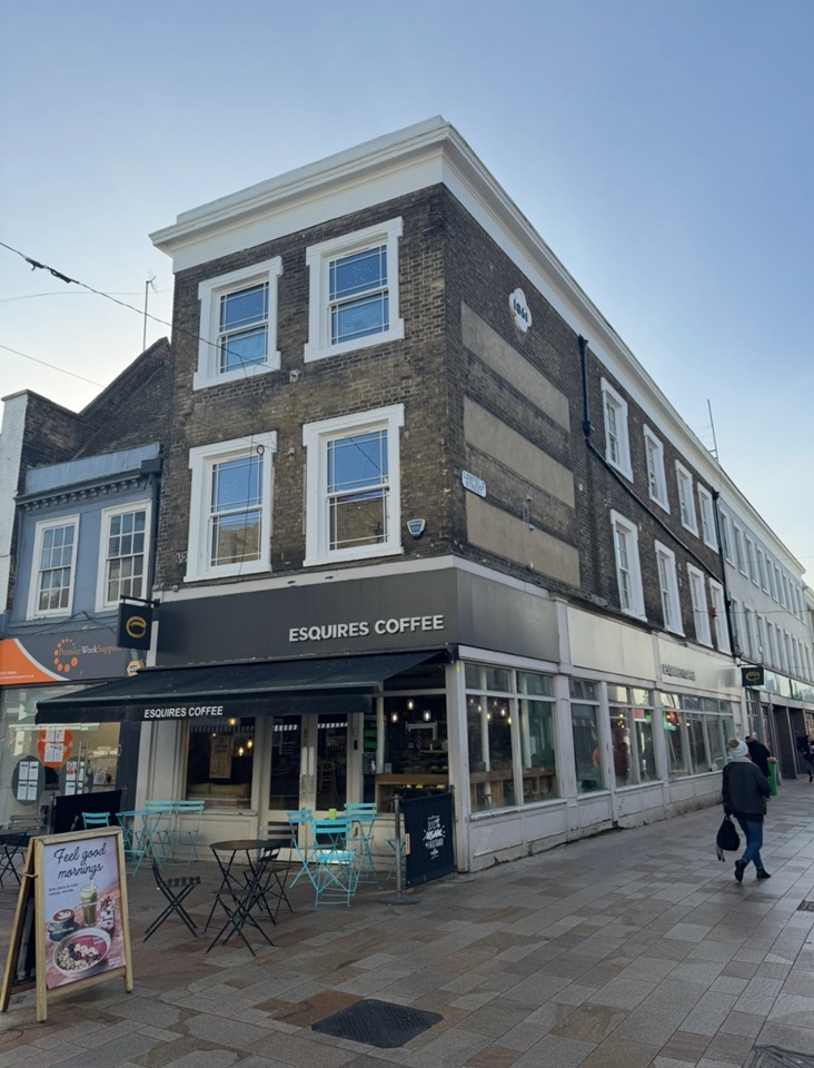 Dartford - 1 Bed Flat, High Street, DA1 - To Rent Now for £1,375.00 p/m