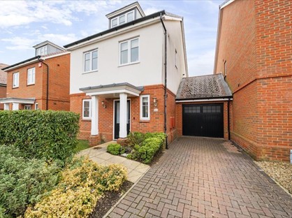 4 Bed Detached House, Clarks Farm Way, GU17