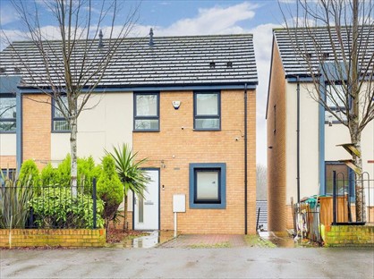 3 Bed Terraced House, St. Matthias Road, NG3