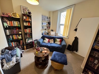 1 Bed Flat, Livingstone Road, BA2