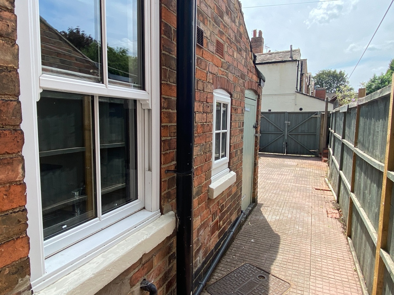 Additional image 29 of 4 Bed Terraced House, St. Paul's Road, DE1, N1 7GU