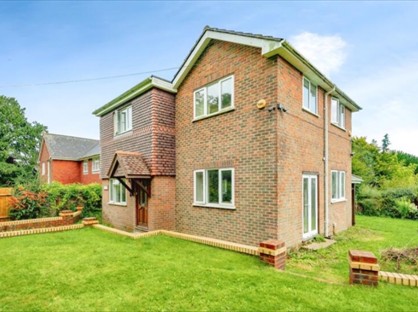4 Bed Detached House, Highgate Road, RH18