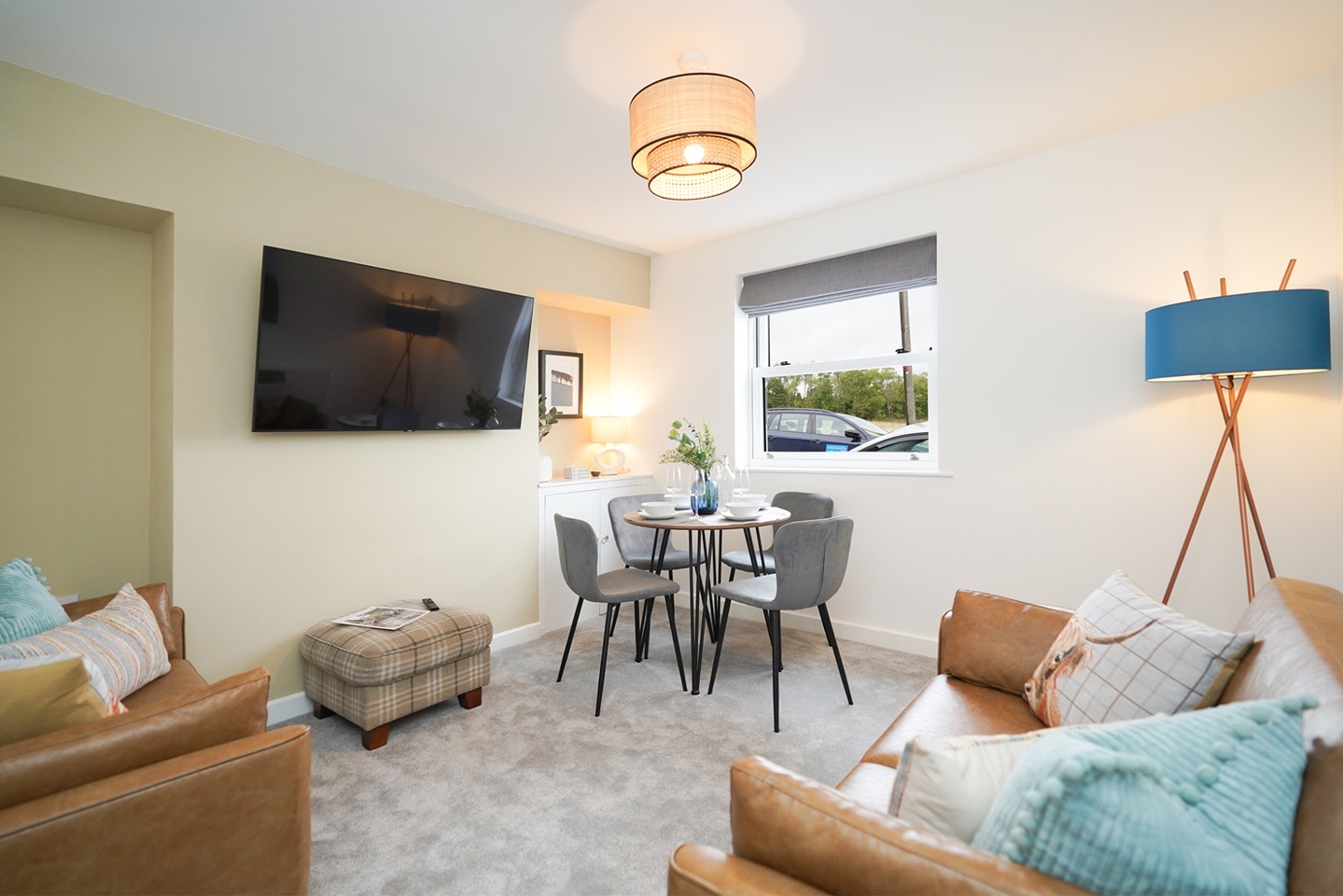 2 Bed Terraced House, Brickhouse Lane, S17