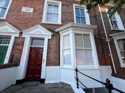 1 Bed Flat, Lexden Gardens, SY3