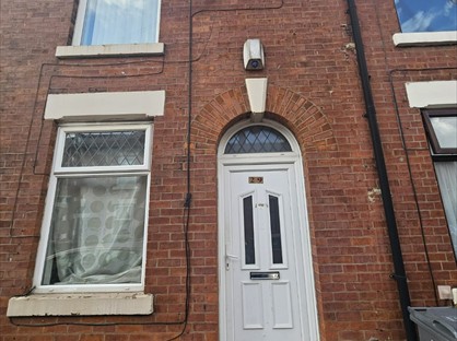 2 Bed Terraced House, Ryan Street, M11