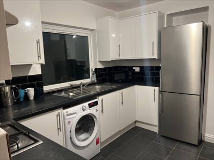 Room in a Shared House, Orchard Street, BS23
