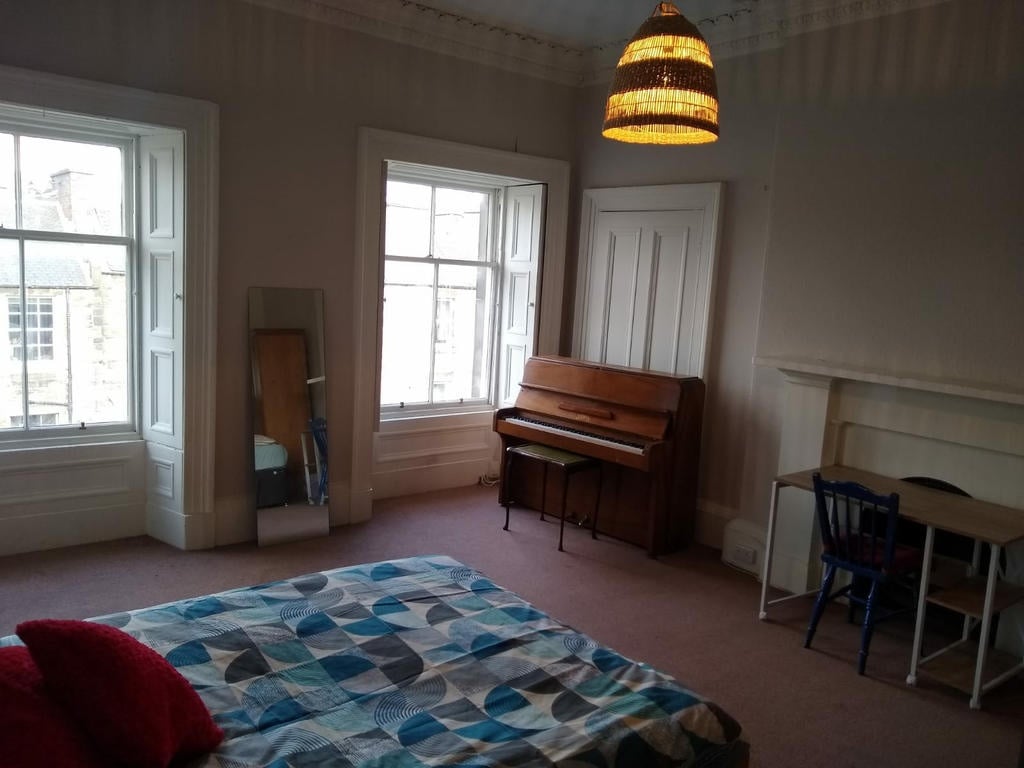Room in a Shared Flat, Lauriston Park, EH3