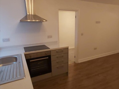 1 Bed Flat, Stephen House, WF11