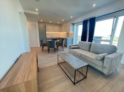1 Bed Flat, Galleria House, E16