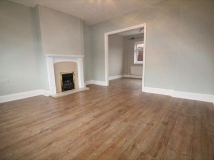 3 Bed Terraced House, Branwell Avenue, WF17