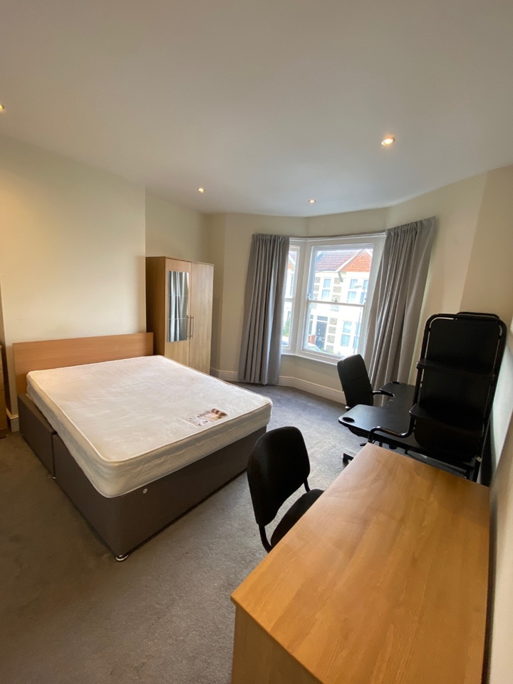 Additional image 19 of 4 Bed Semi-Detached House, Hinton Road, BS16, N1 7GU