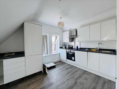 2 Bed Flat, Saracens House, HP11