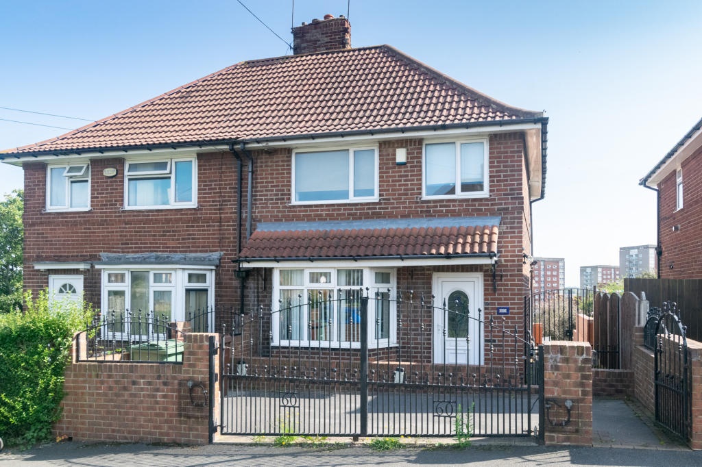 3 Bed Semi-Detached House, Foundry Avenue, LS8