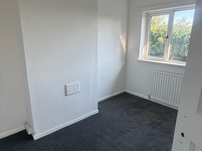 4 Bed Semi-Detached House, Overdale, TF3