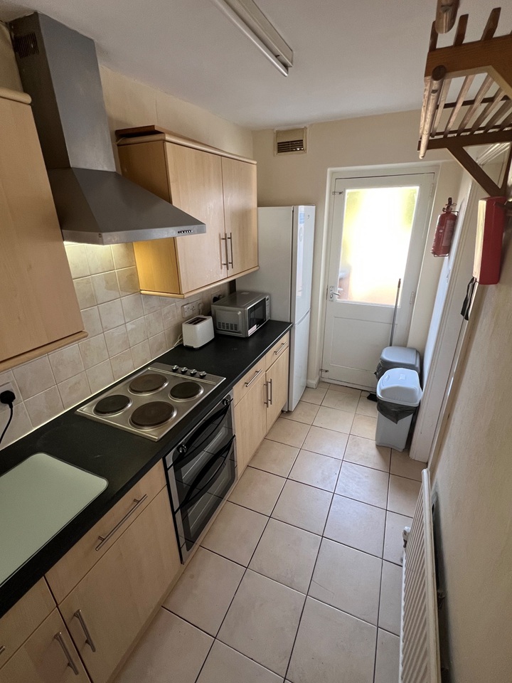 Additional image 4 of Room in a Shared House, Lawley Avenue, NG9, N1 7GU