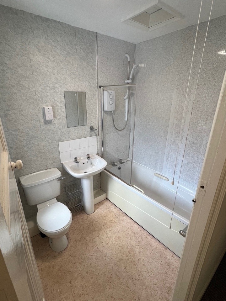 Additional image 11 of Room in a Shared House, Lawley Avenue, NG9, N1 7GU