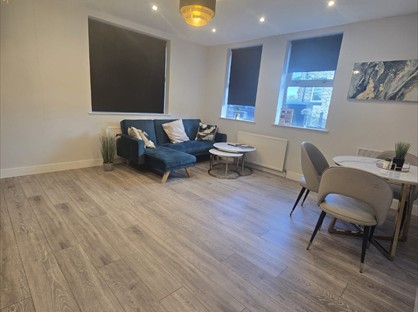 1 Bed Flat, Dawson House, LS28