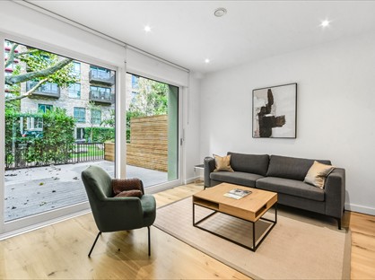 3 Bed Terraced House, Wansey Street, SE17