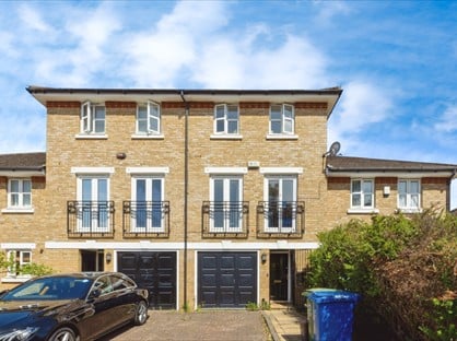 3 Bed Terraced House, Ashmore Close, SE15