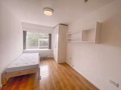 Studio Flat, Fitzjohns Avenue, NW3