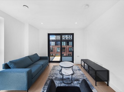 2 Bed Flat, Hawksbury Heights, SE17