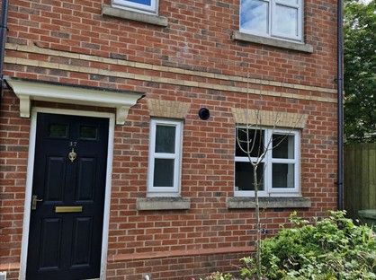 3 Bed Semi-Detached House, Dean Road, DN17