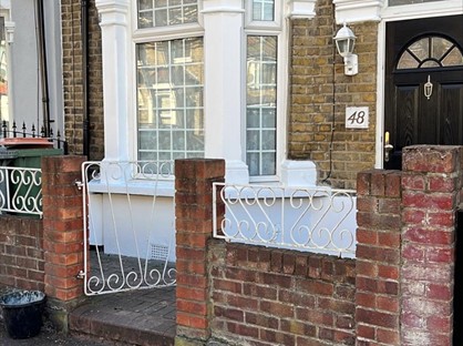 2 Bed Terraced House, St. Albans Avenue, E6