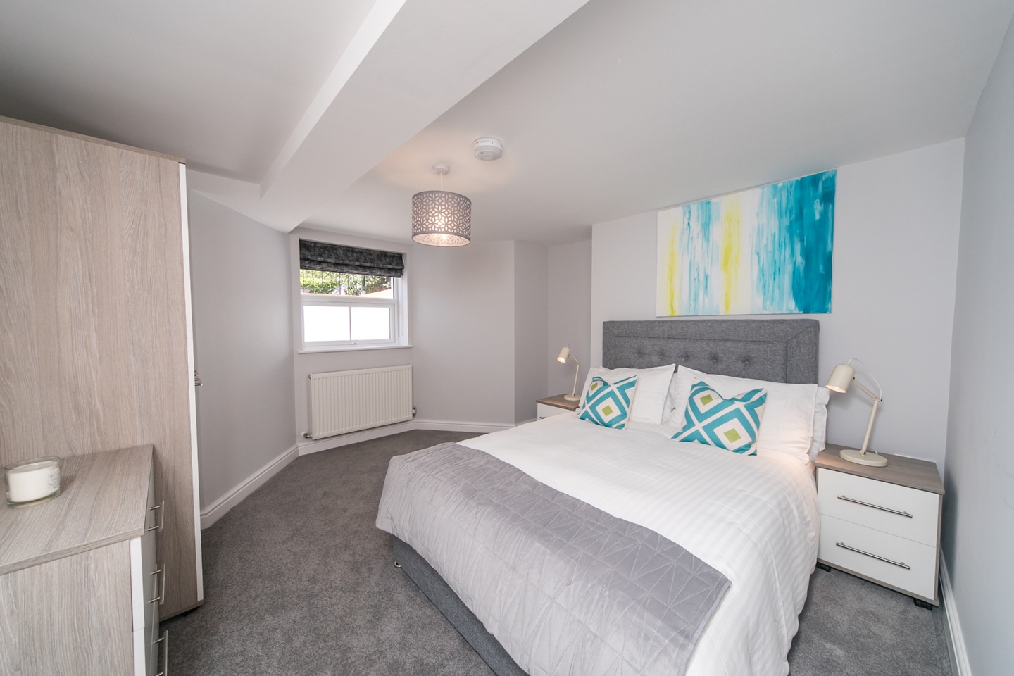 2 Bed Flat, North House, RG1 photo 5