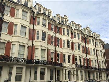 Studio Flat, Holland Road, BN3