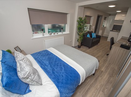 Studio Flat, Moor Street, L39