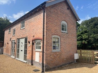 2 Bed Detached House, Pit Lane, CW2