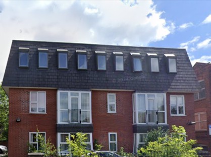 2 Bed Flat, Dickenson Road, M14