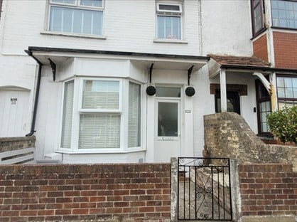 3 Bed Terraced House, East Street, CO10