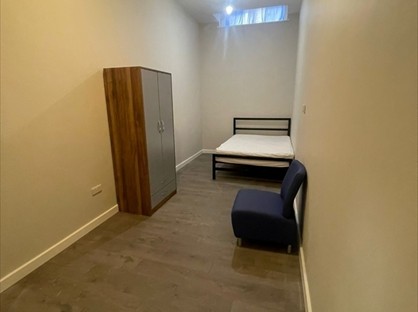2 Bed Flat, Station Road, WF17