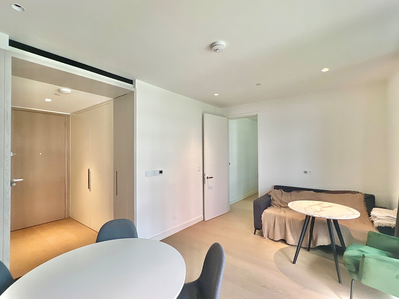 Additional image 5 of 1 Bed Flat, Lewis Cubitt Square, N1C, N1 7GU