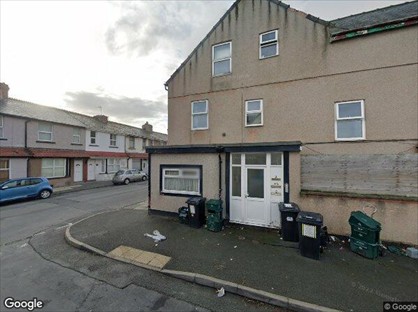 1 Bed Flat, Mowbray Road, LL30