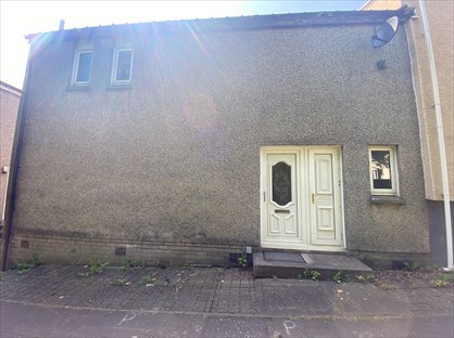 3 Bed End Terrace, Livingstone Court, KA3