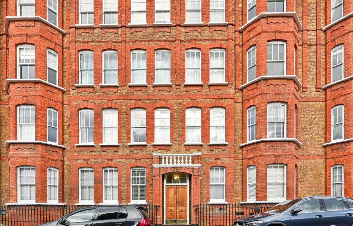 London - 1 Bed Flat, Abingdon Mansions, W8 - To Rent Now for £2,500.00 p/m