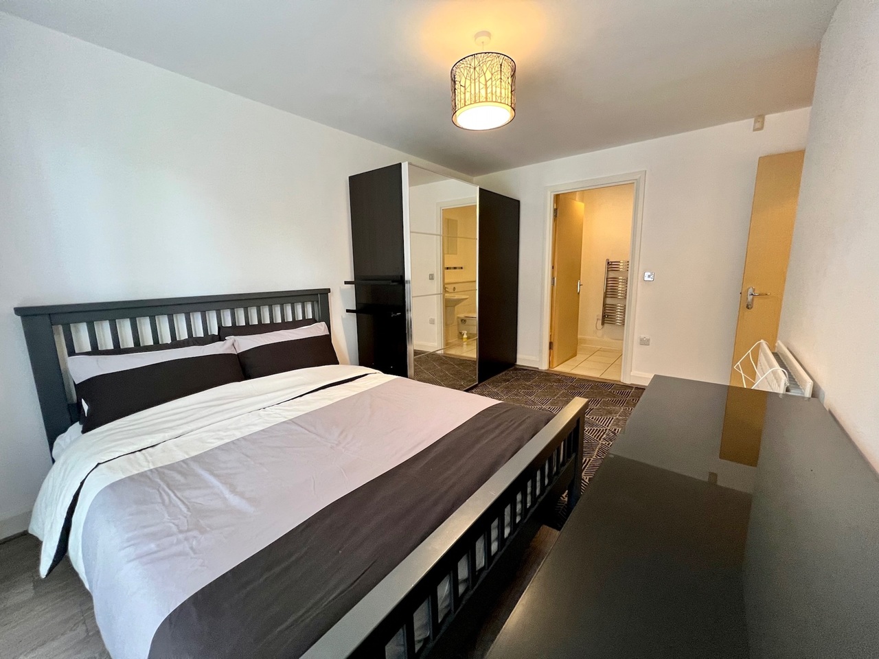 2 Bed Flat, Wheeleys Lane, B15 photo 4