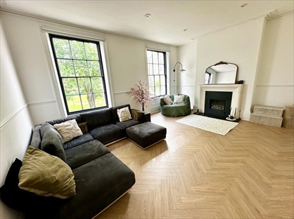 2 Bed Flat, Crown Terrace, CV31